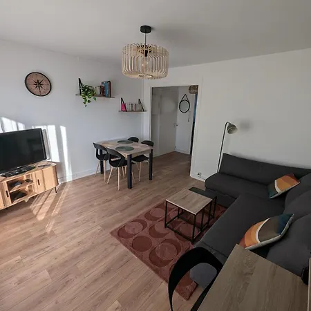 Agreable T3 Avec Balcon Et Parking *