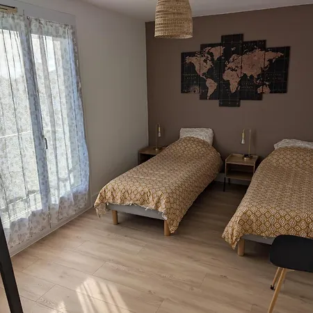 Agreable T3 Avec Balcon Et Parking Apartamento